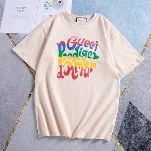 Colorful rainbow letter logo short sleeve T-shirt